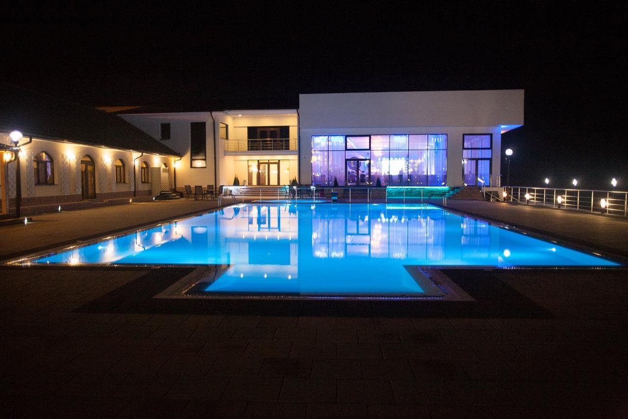 Hotel Evergreen Amara Exterior foto